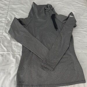 Nike Gray Dri-Fit Long-Sleeve Pullover Hoodie